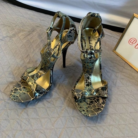Michael antonio snakeskin print pumps 7.5 - Picture 1 of 7